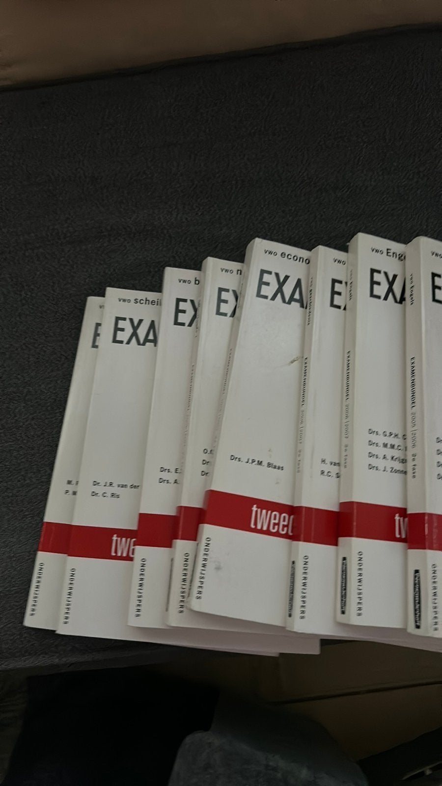 Examenbundels VWO: Wiskunde B, Engels, Economie, Scheikunde, Boeken, Schoolboeken, Ophalen of Verzenden, Gelezen, VWO, Wiskunde B