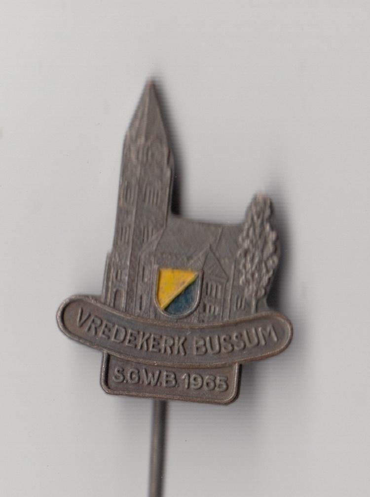 Bussum Vredeskerk SGWB speldje, Gebruikt, Niet vindbaar, Niet vindbaar, Speldje of Pin