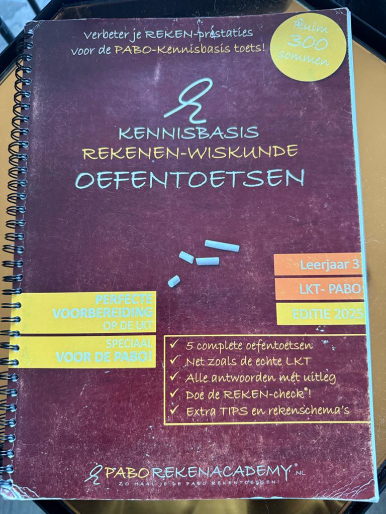 Pabo Kennistoets Rekenen-Wiskunde Oefentoetsen 2025, Ophalen of Verzenden, Gelezen, HBO