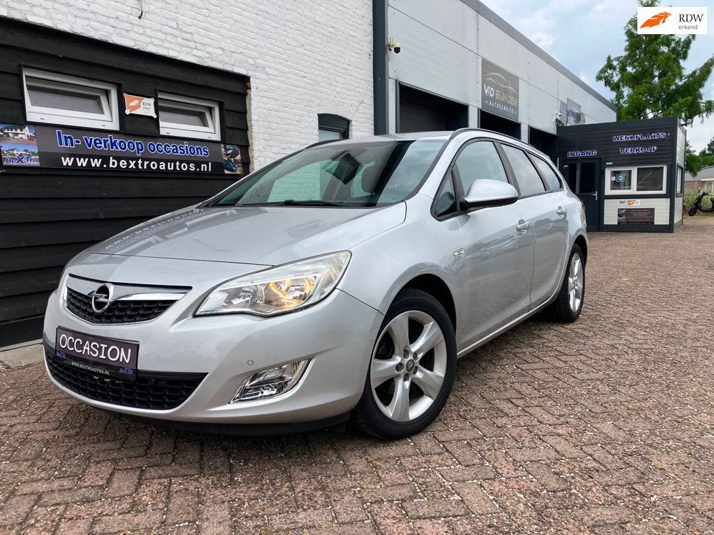 Opel Astra Sports Tourer 1.4 Turbo 1E EIG 120PK TREKHAAK CRU, Auto's, Opel, Voorwielaandrijving, Stof, Gebruikt, Zwart