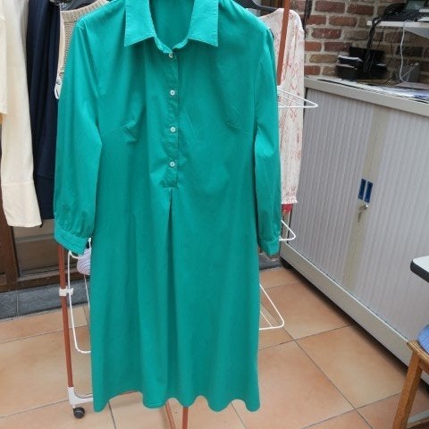 Kleedje groen Camicetta snob mt 44 (it 48), Kleding | Dames, Maat 42/44 (L), Nieuw, Ophalen of Verzenden, Knielengte