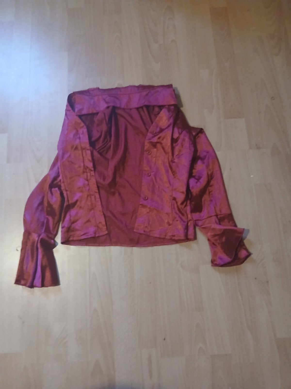 Red sleeved shirt, Ophalen of Verzenden, Zo goed als nieuw, Maat 38/40 (M), Rood
