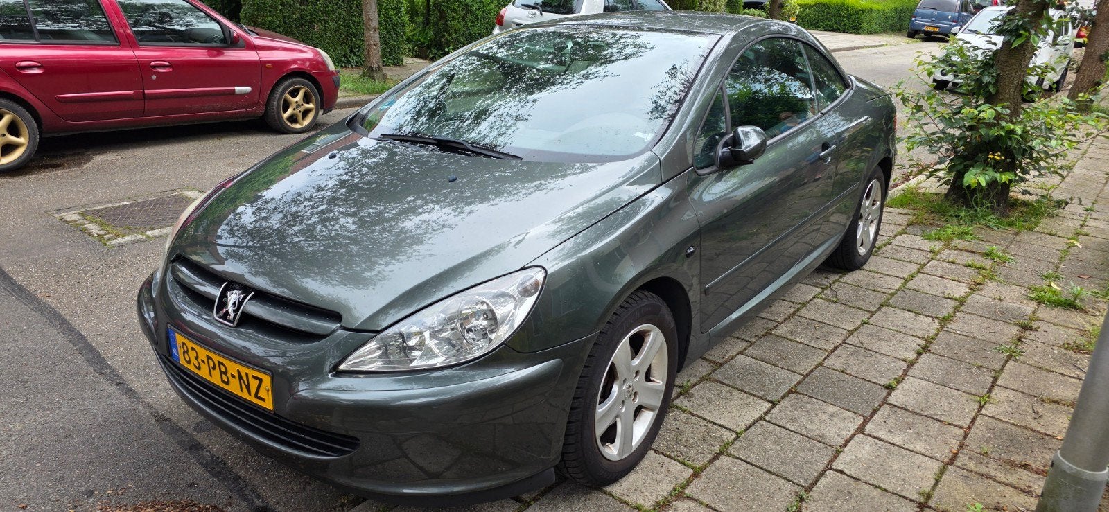 Peugeot 307 2.0 16V CC 2004 Grijs, Auto's, Peugeot, Voorwielaandrijving, 4 cilinders, Cabriolet, 4 stoelen