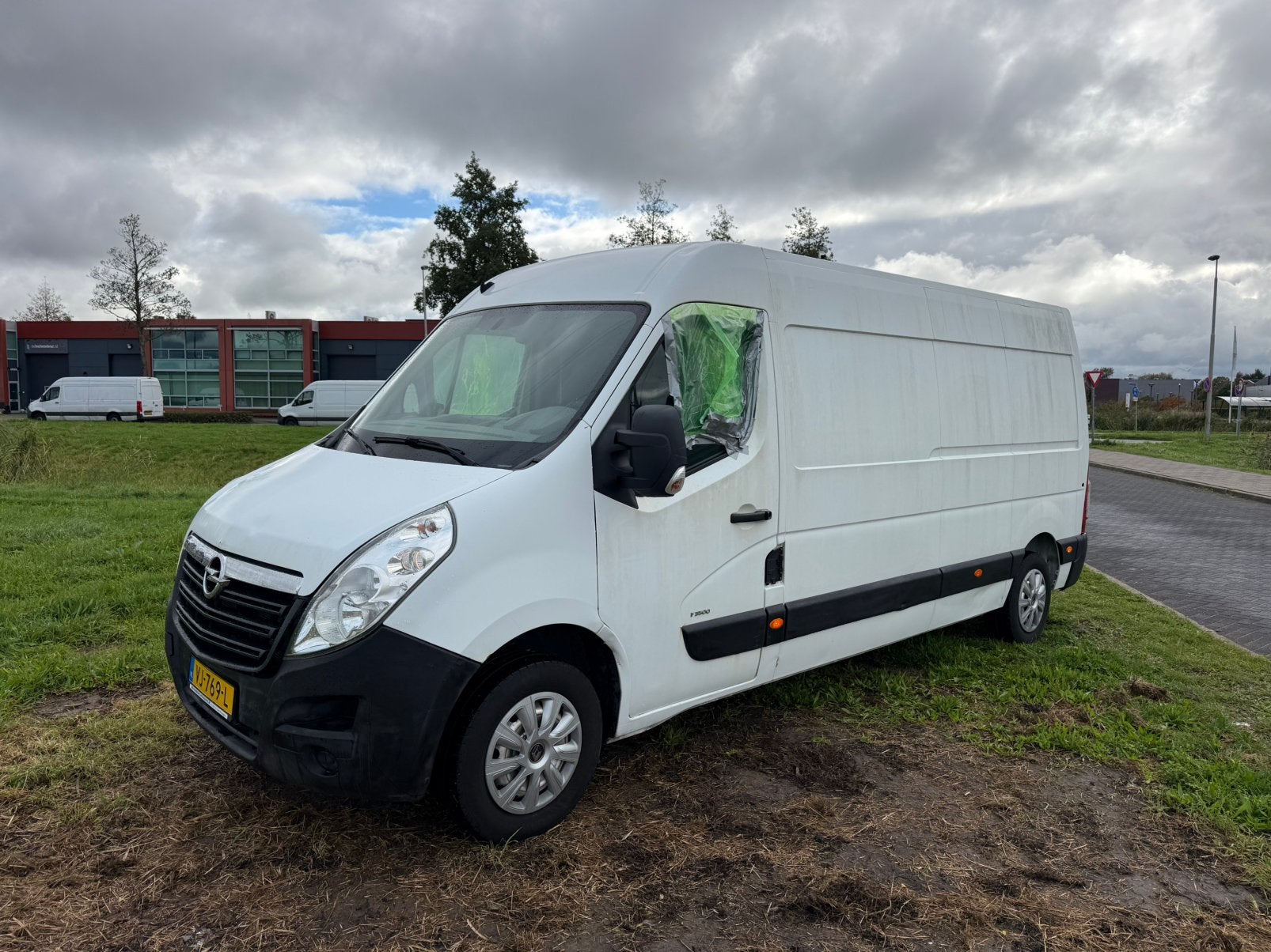 Opel Movano 2014 L3 H2 opknapper, Voorwielaandrijving, Euro 5, Stof, Zwart