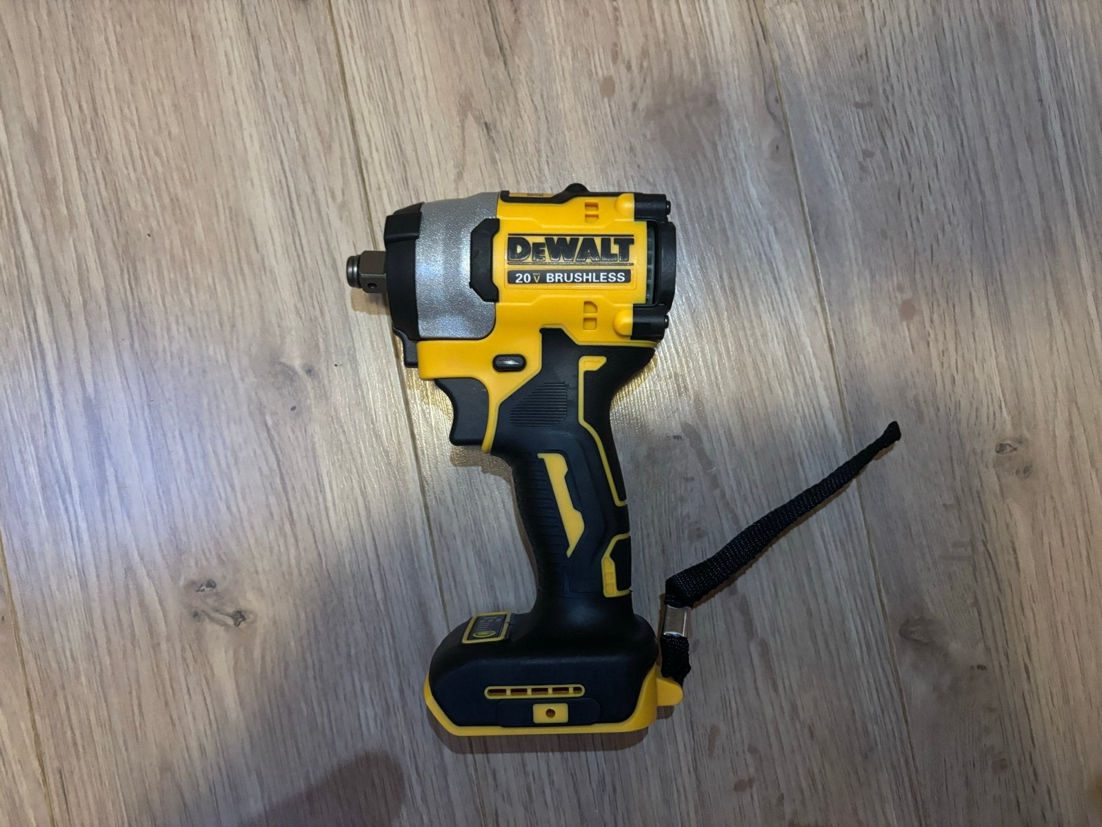 DeWalt DCF922 - Nieuw en ongebruikt, Ophalen of Verzenden, Nieuw, Boor- en Schroefmachine, Variabele snelheid