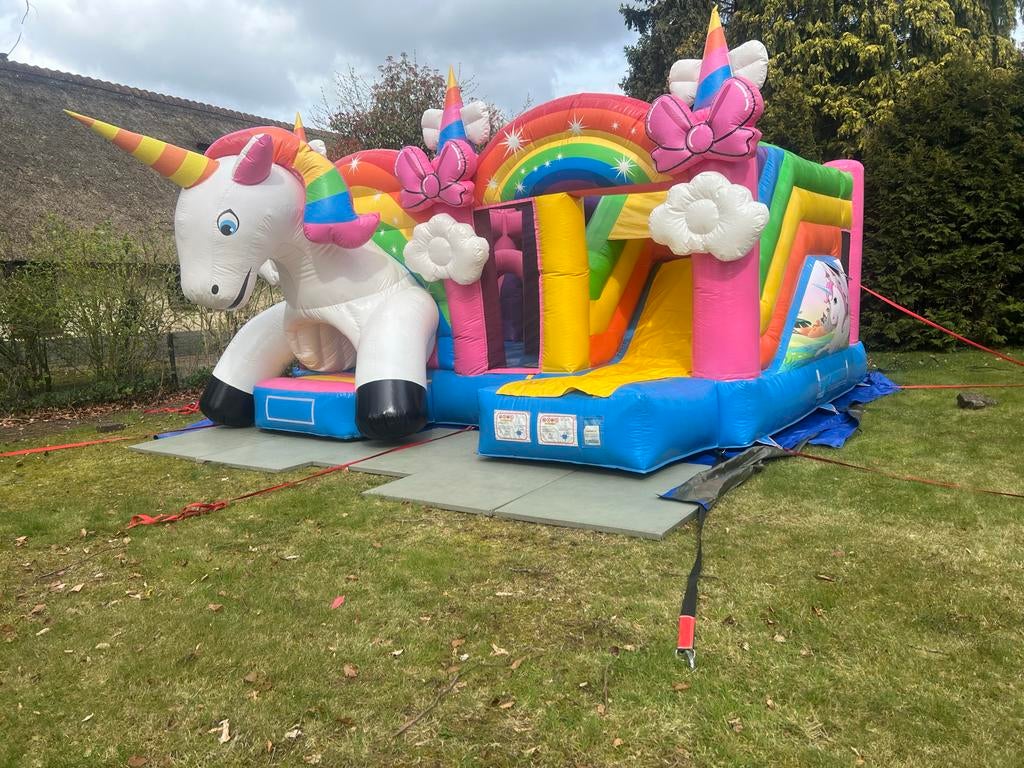 Eenhoorn Springkasteel te huur - Perfect voor kinderfeestjes, Ophalen, Gebruikt