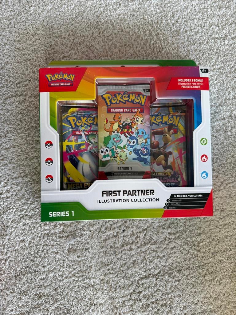 Pokémon First Partner Illustration Collection Series 1, Ophalen, Nieuw, Boosterbox