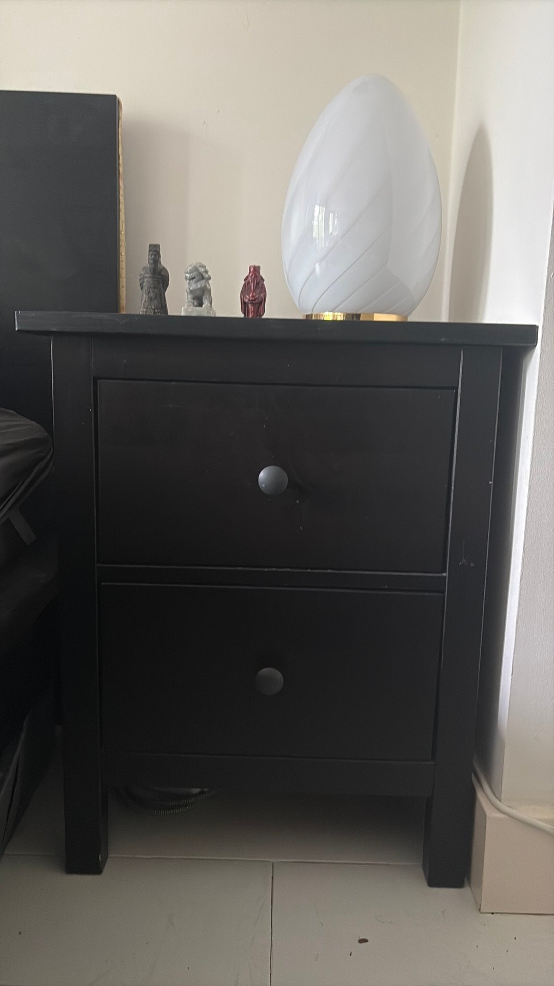 2x Hemnes ikea bedside table, Ophalen, Gebruikt, Minder dan 45 cm, 55 tot 70 cm