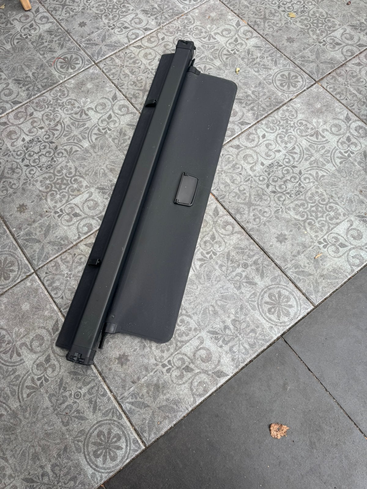 Volvo bagageafdekker zwart, Auto-onderdelen, Interieur en Bekleding, Ophalen, Gebruikt, Volvo