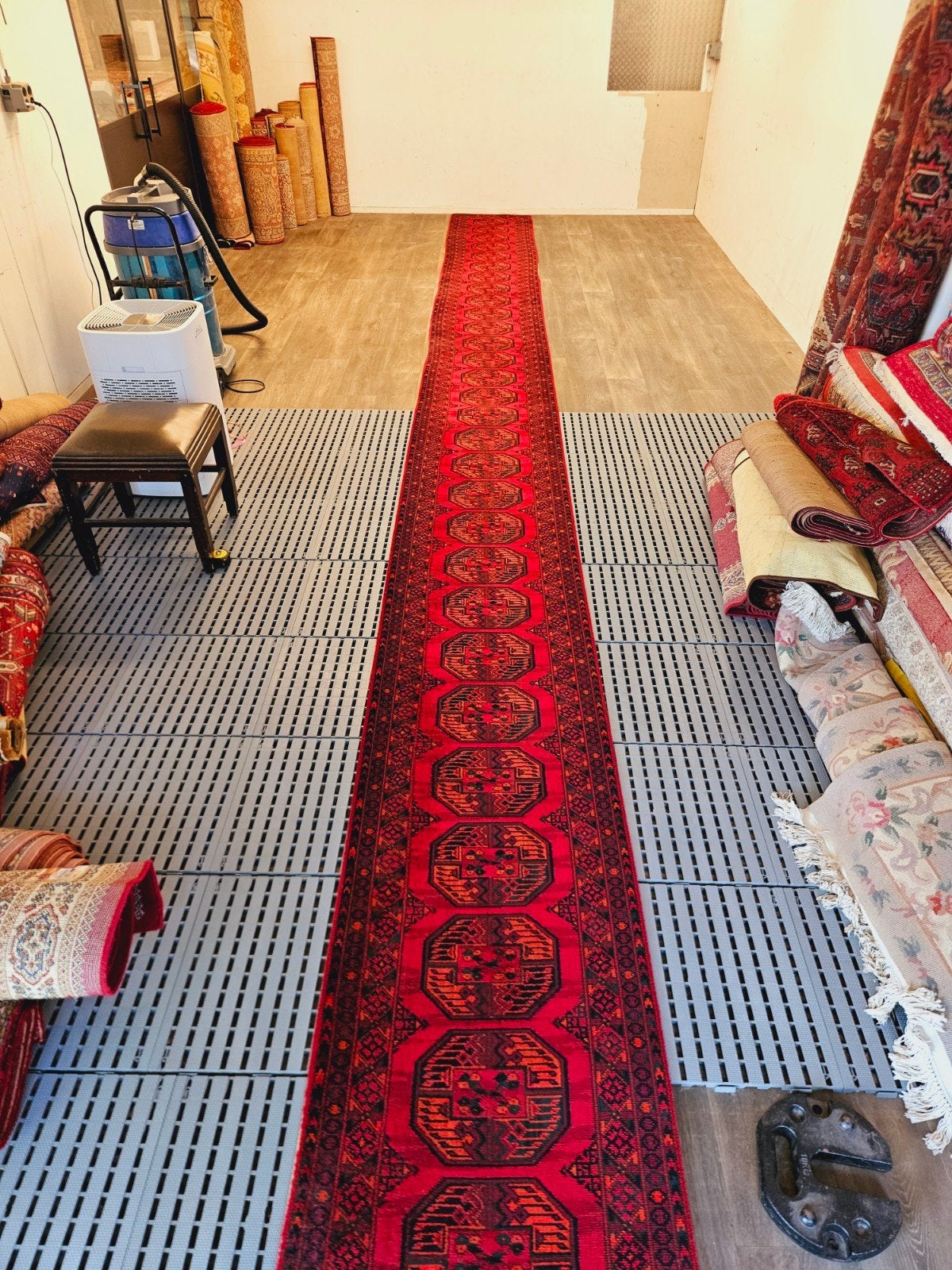 Perzische Loper. Prachtige kleuren en patronen! Weg = Weg!, 100 tot 150 cm, Perzisch, Zo goed als nieuw, Rechthoekig