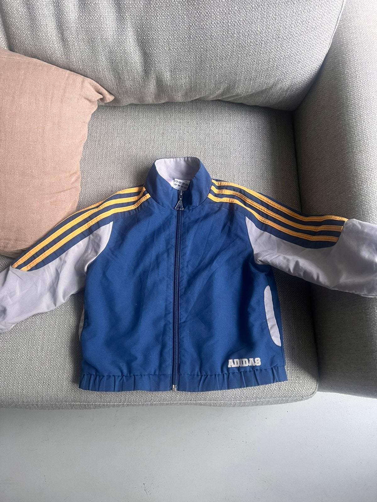 Duits Vintage Adidas Windbreaker  – Maat 110 – ZGST, Gebruikt, Jongen of Meisje, Ophalen of Verzenden, A