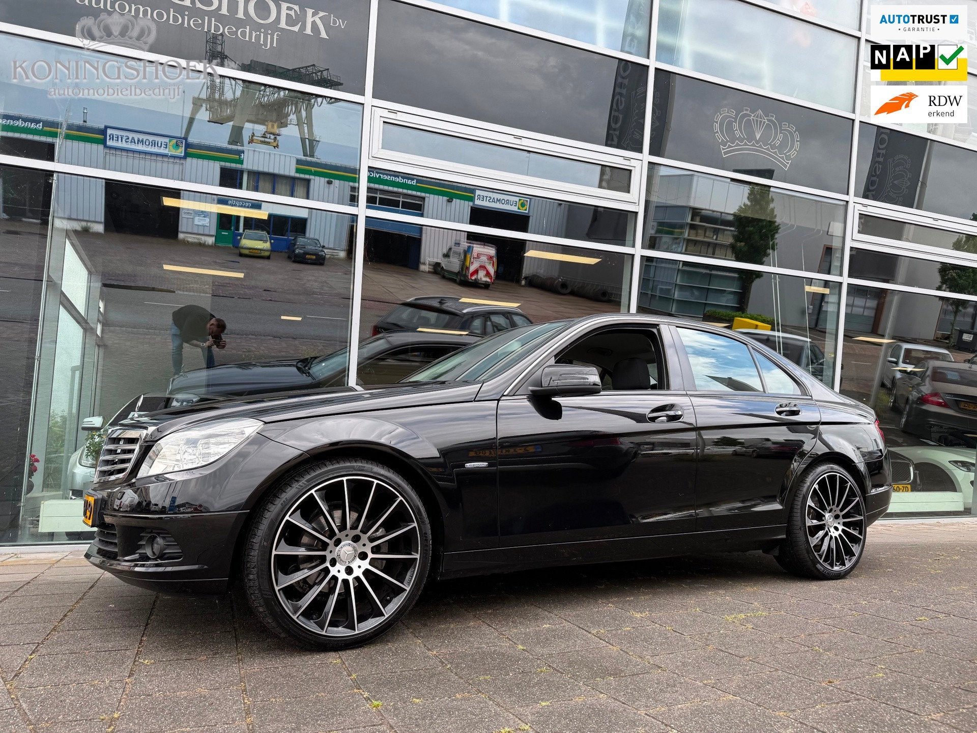 Mercedes-Benz C-klasse 180 CGI BlueEFFICIENCY Business Class, Auto's, 1385 kg, Euro 5, Zwart, 1796 cc