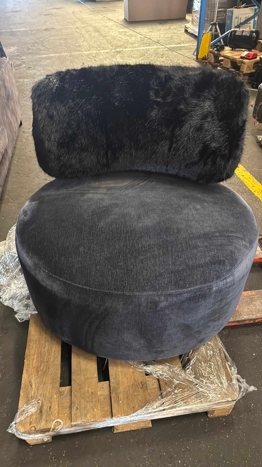 Luxe Design Draaifauteuil donkerblauw velvet, Ophalen, Zo goed als nieuw, Rond, Stof