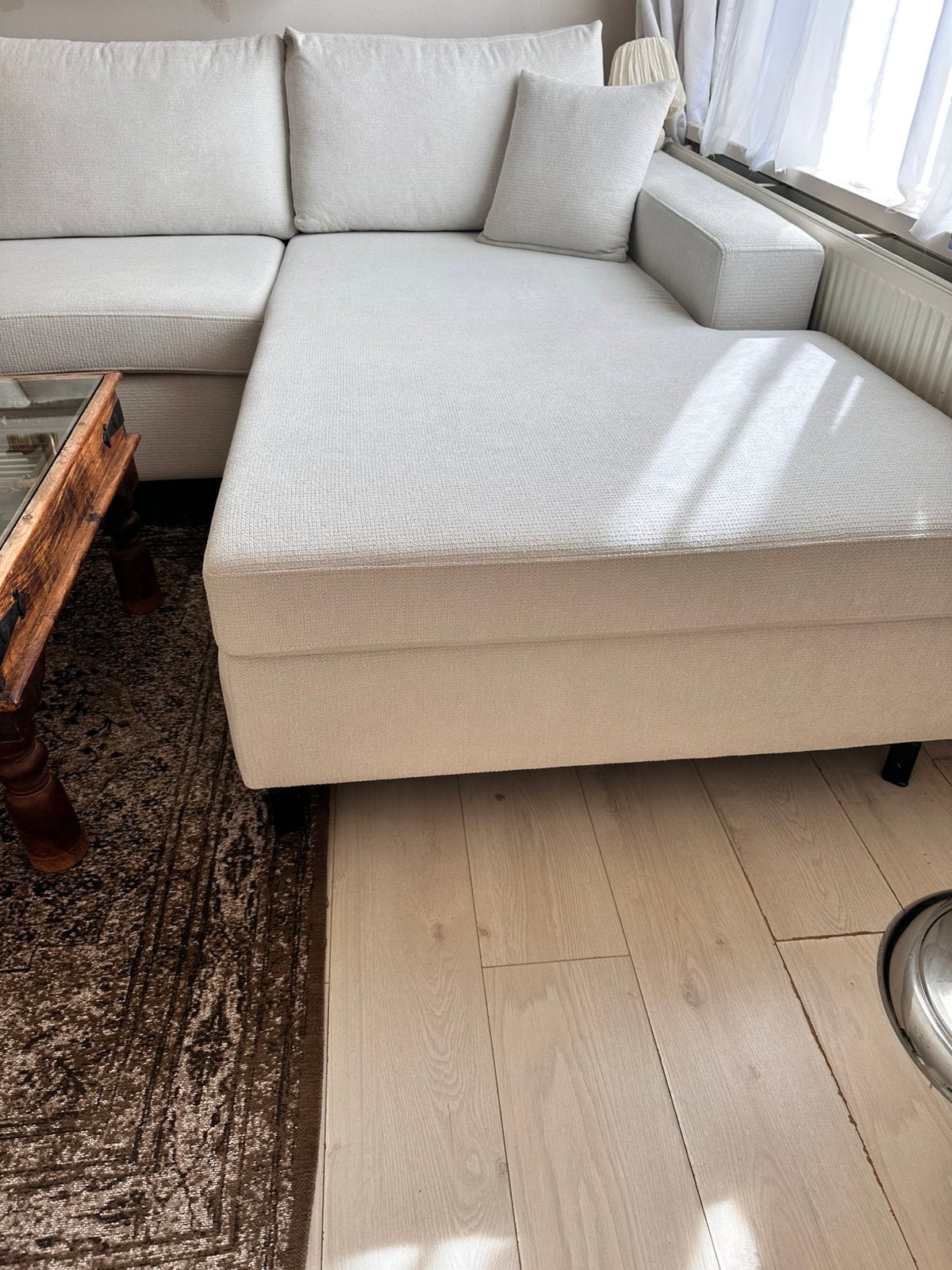 Zo goed als nieuwe hoekbank met chaise longue Beige, Ophalen of Verzenden, Zo goed als nieuw, Vierpersoons of meer, Stof