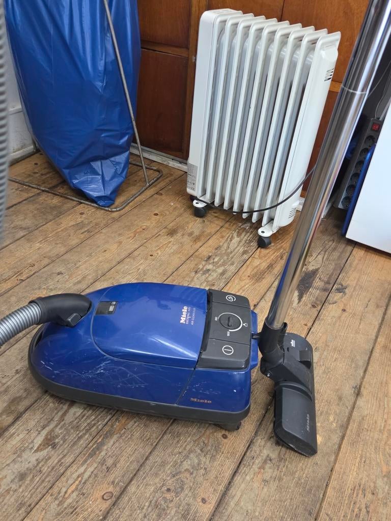 Miele S311i Air Clean Plus stofzuiger - Blauw, Stofzak, Gebruikt, Stofzuiger, Ophalen of Verzenden
