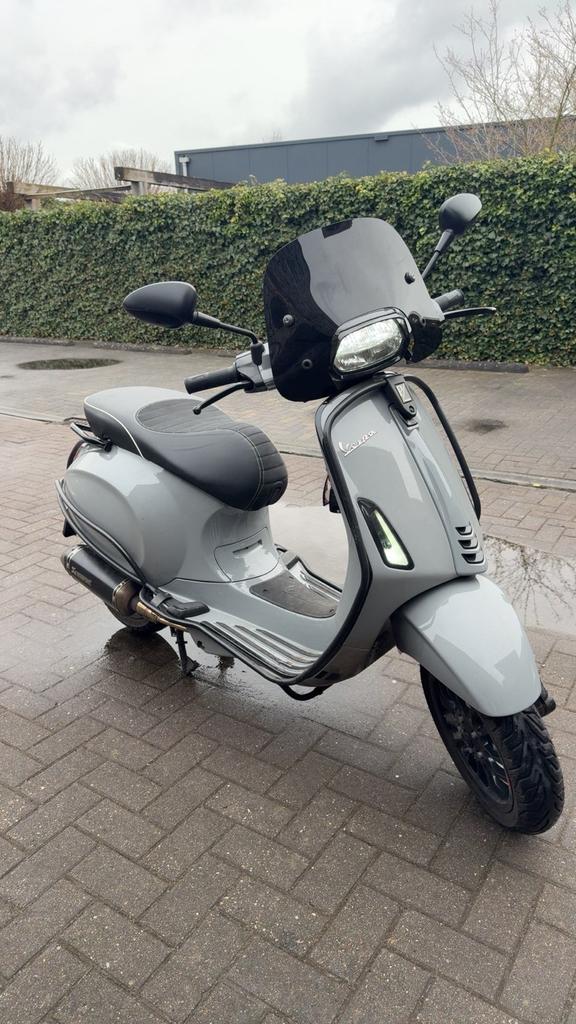Vespa Sprint 50cc Akrapovic!, Ophalen, Gebruikt, Maximaal 45 km/u, Vespa S