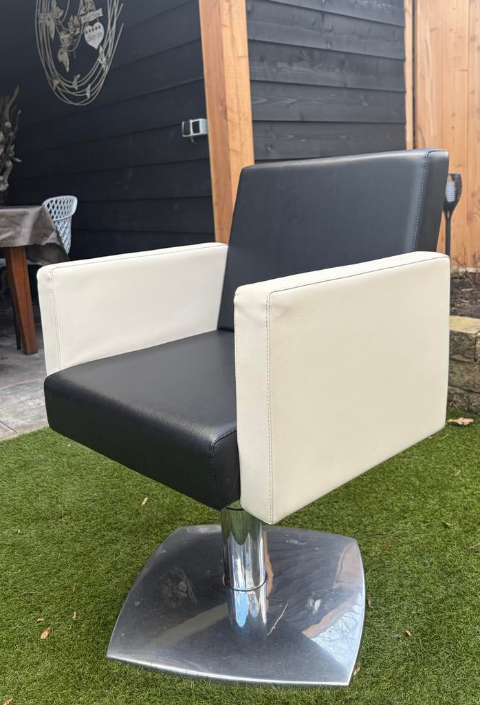 Kappers  stoelen met pompen, Ophalen, Overige materialen, Zwart, Zo goed als nieuw