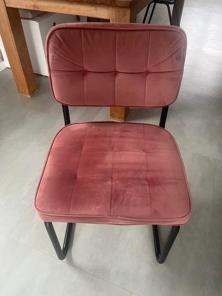 Eettafel stoel buisframe Kick Ivy roze velvet, Huis en Inrichting, Stoelen, Ophalen, Overige kleuren, Zo goed als nieuw, Eén