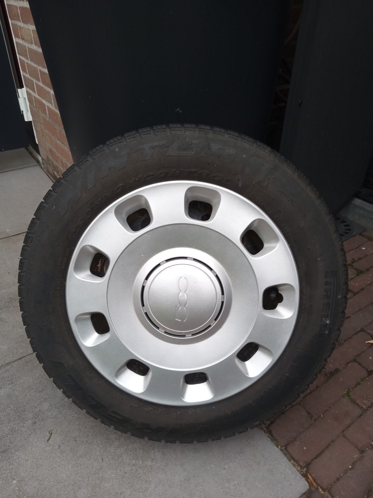 Set van 4 stalen velgen met winterbanden Fiat 500, Ophalen, 14 inch, Gebruikt, Banden en Velgen