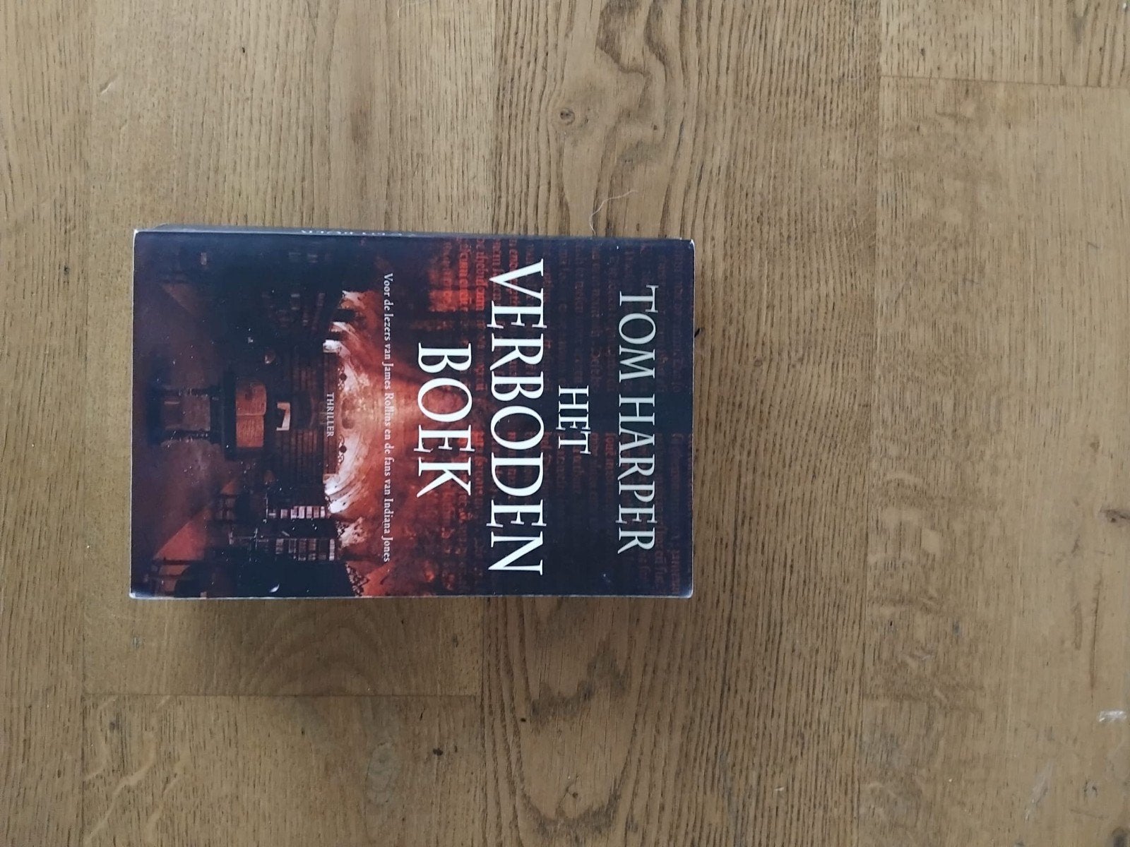 Het Verboden Boek - Tom Harper (Thriller), Ophalen of Verzenden, Zo goed als nieuw, Tom Harper, Europa overig