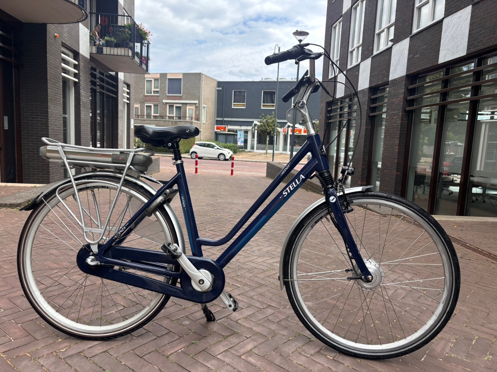 Stella elektrische fiets. Nieuwe accu, Gebruikt, 51 tot 55 cm, 50 km per accu of meer, Ophalen