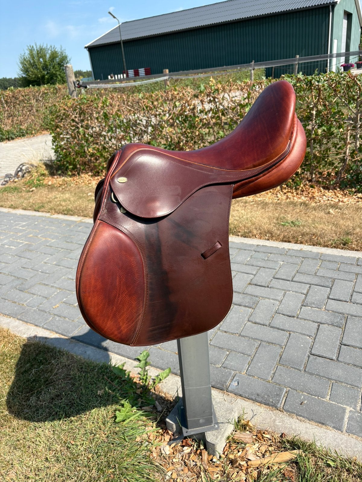 Chamberlain “bern” veelzijdigheids zadel 17,5 inch, L (17.5 inch), Gebruikt, Overige merken, Diepe zit