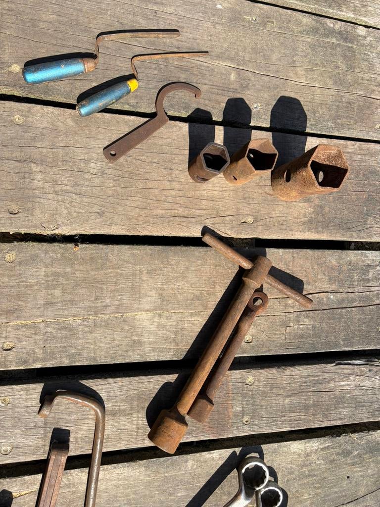 T sleutel, Antiek en Kunst, Antiek | Gereedschap en Instrumenten, Ophalen