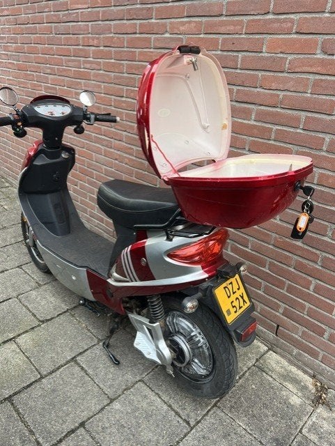 Scooter, Elektrisch, Zo goed als nieuw, Ophalen, Overige merken