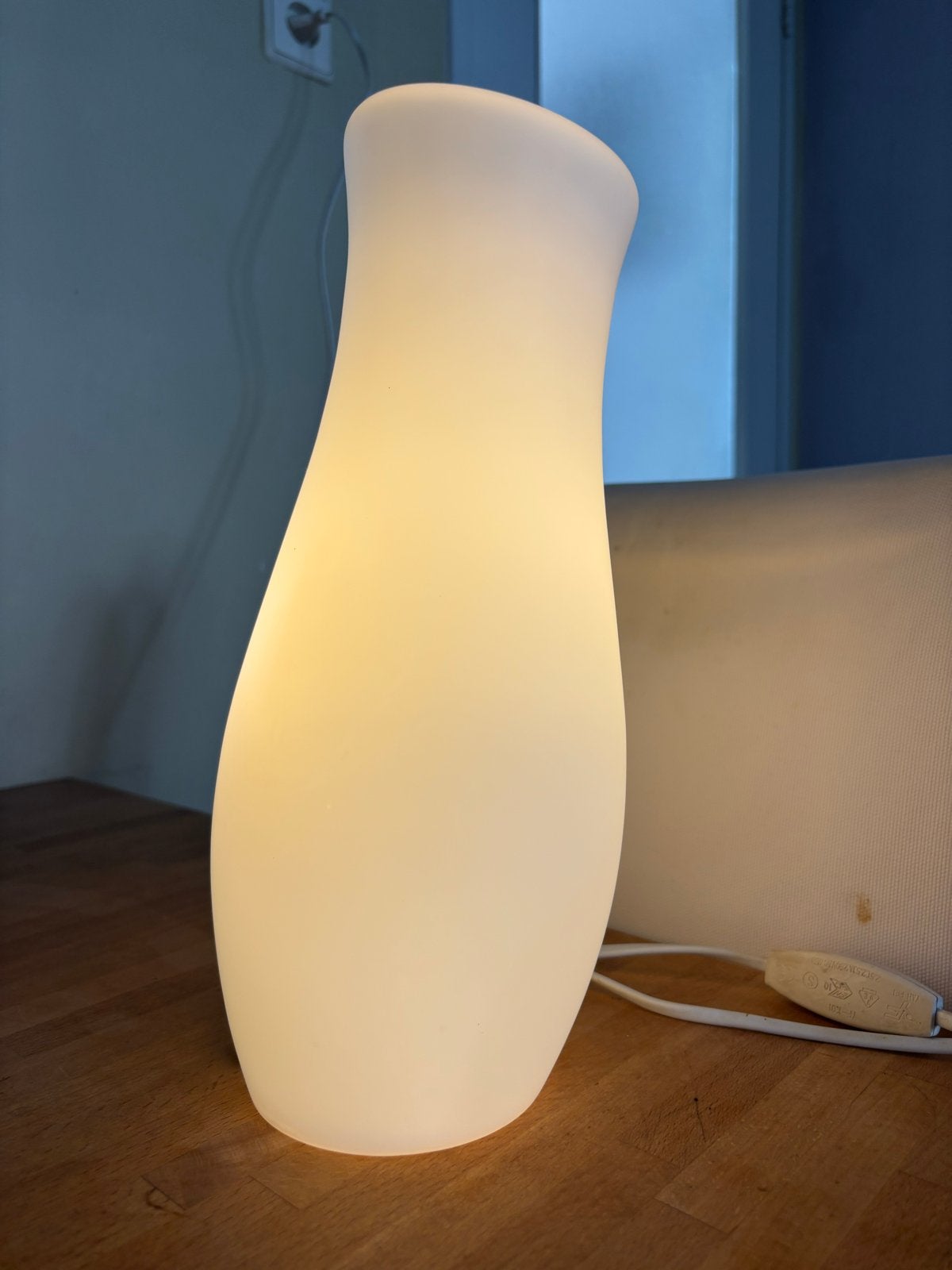 Vintage IKEA MYLONIT Tafellamp - Mondgeblazen Mat Glas, Gebruikt, E14 (klein), Wit, Ophalen of Verzenden