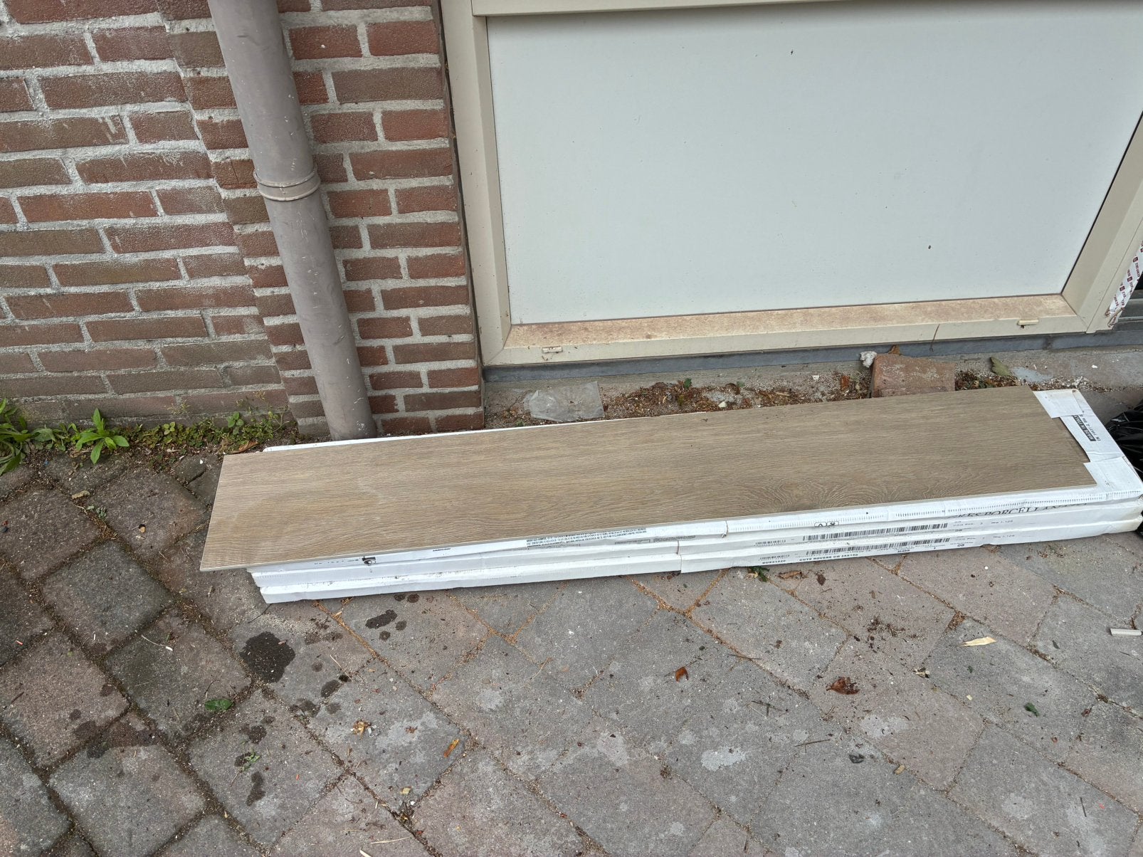 10 tegels met houtstructuur, 25x150 cm per tegel, Ophalen, 60 cm of meer, Keramiek, Nieuw