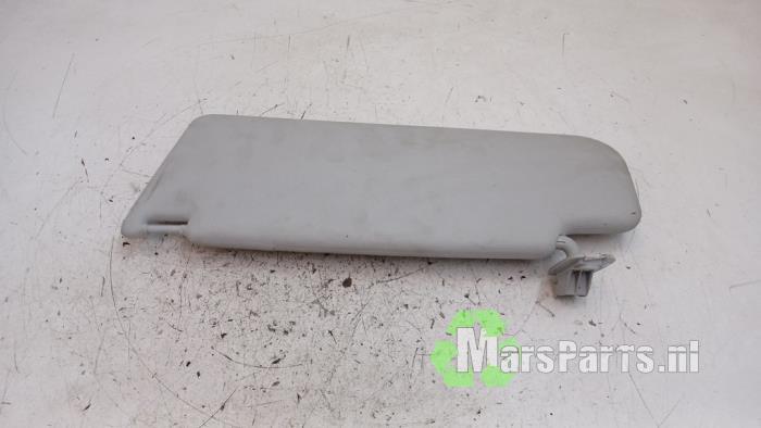 Zonneklep van een Volkswagen Golf, Gebruikt, -, Volkswagen, -