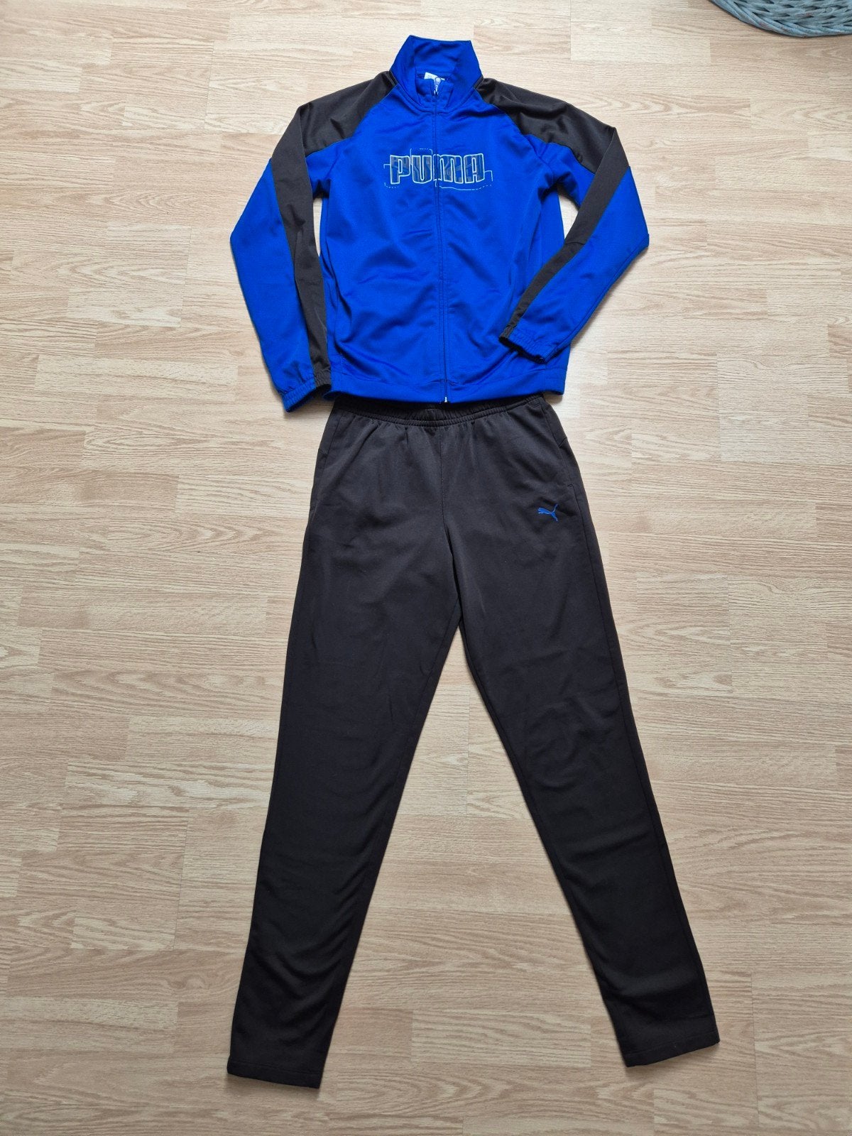 Puma trainingspak blauw zwart maat 176, Jongen of Meisje, Puma, Sport- of Zwemkleding, Ophalen of Verzenden