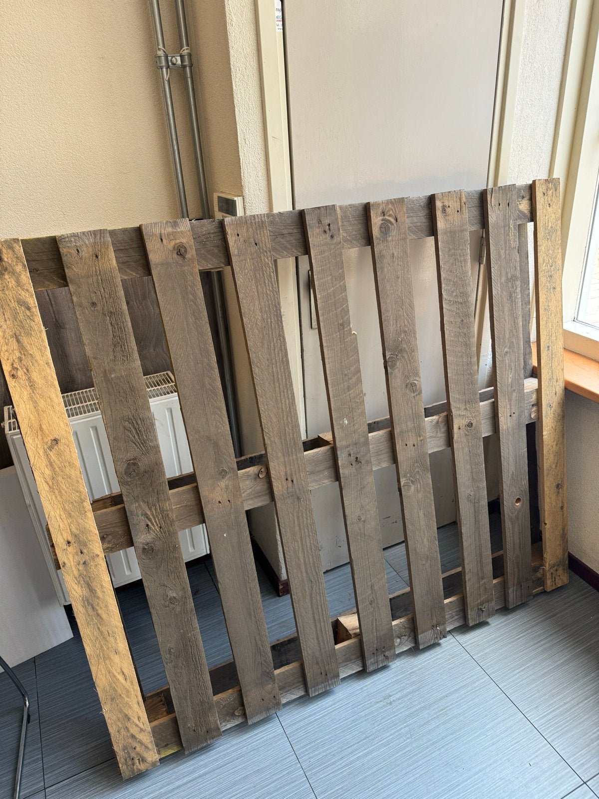 Pallet 150x135 cm gratis, Ophalen, Gebruikt, Steigerhout, 50 mm of meer