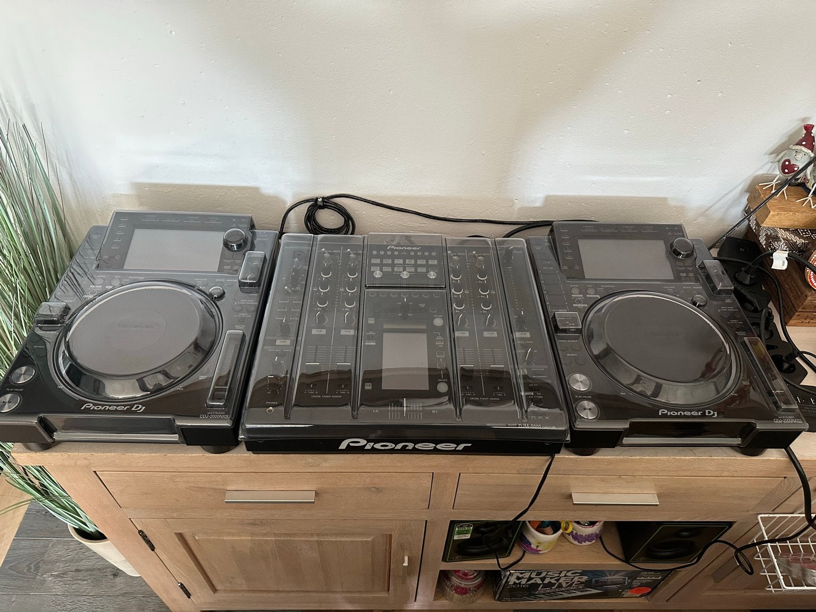 Pioneer DJ-set: 2x CDJ-2000NXS2 & DJM-2000NXS (MOET WEG), Ophalen, Zo goed als nieuw, Dj-set, Pioneer