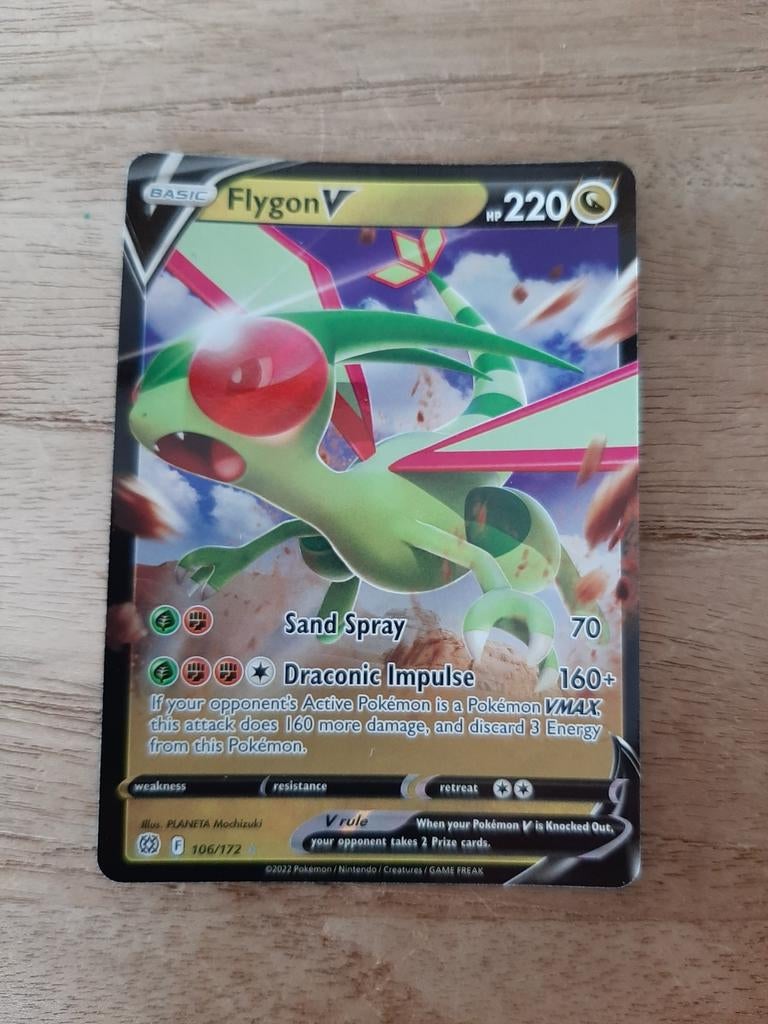Pokemon Kaart Flygon V 106/172, Ophalen, Zo goed als nieuw, Losse kaart