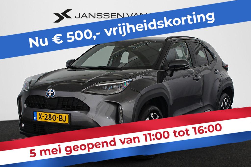 Toyota Yaris Cross 1.5 Hybrid Dynamic Automaat / Panoramadak, Stof, Gebruikt, 49 €/maand, 1490 cc