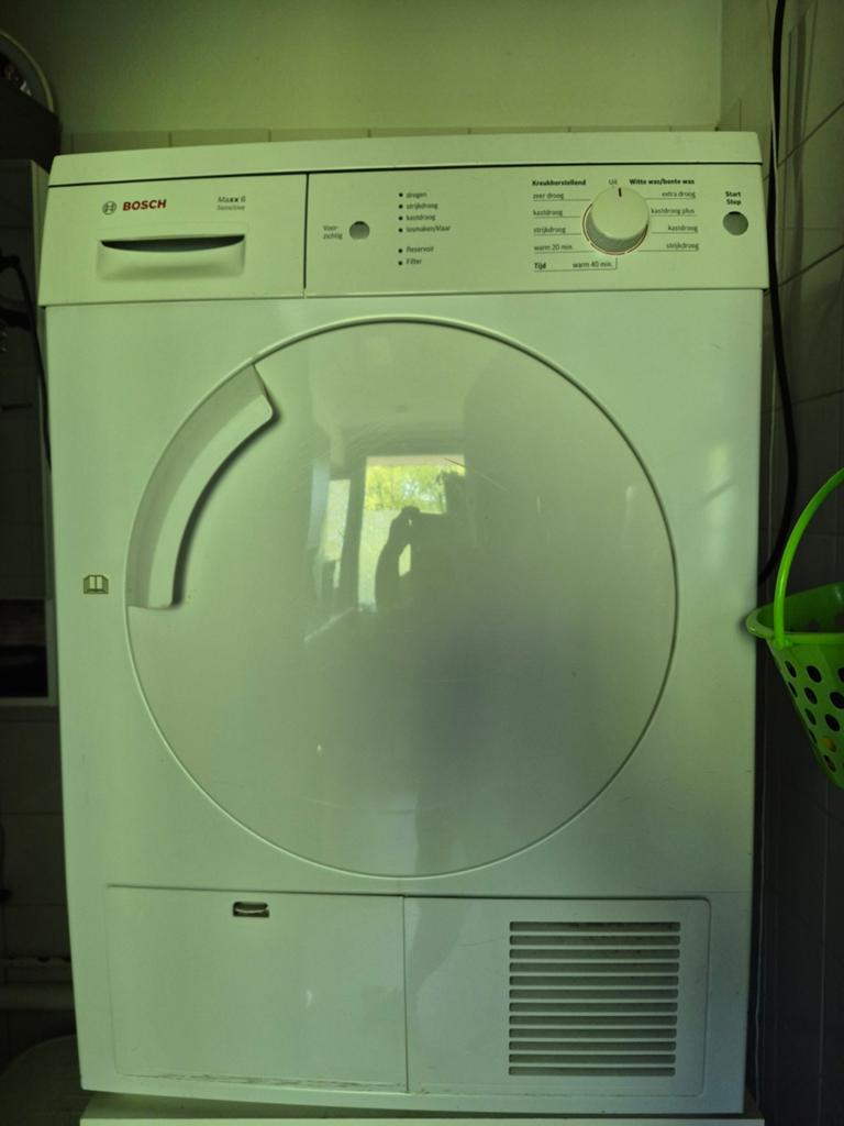 Bosch Maxx 6 Sensitive Condensdroger, Ophalen