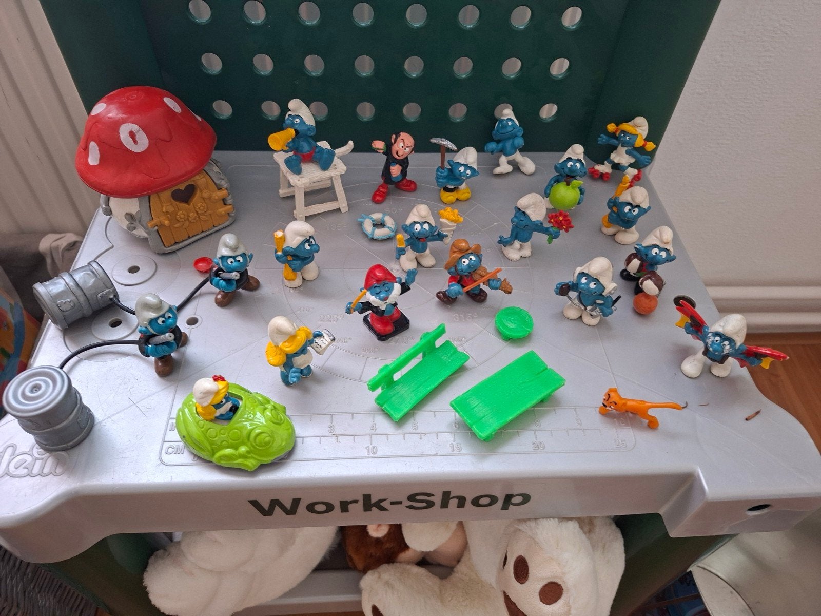 Grote verzameling Smurfen figuren en huisje, Verzamelen, Ophalen, Gebruikt, Verschillende Smurfen, Poppetje, Figuurtje of Knuffel