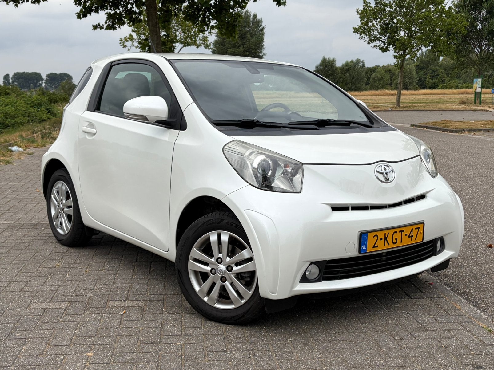 Toyota IQ, Aspiration, 1.0 2012, 4 stoelen, Handgeschakeld, 3 cilinders, Geïmporteerd