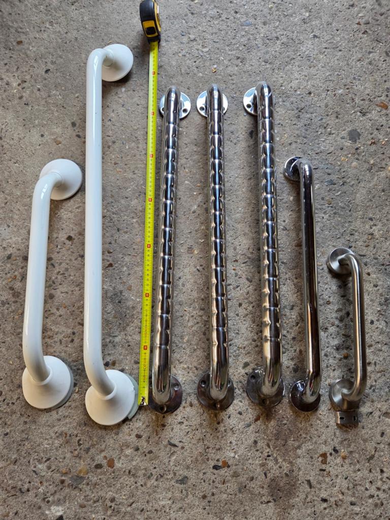 7 wandbeugels, verschillende lengtes 25 - 70 cm, Diversen, Ophalen of Verzenden