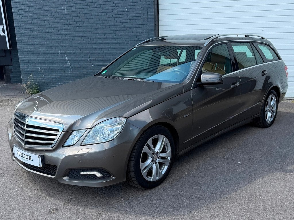 Mercedes-Benz E-klasse Estate 350 CGI Avantgarde 1EEIG/DEALE, Auto's, Mercedes-Benz, Automaat, Euro 5, Achterwielaandrijving, Gebruikt