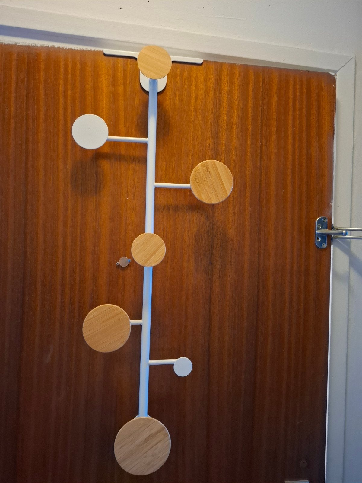 IKEA kapstok, in lengte verstelbaar., 100 tot 150 cm, Zo goed als nieuw, Hout, Ophalen