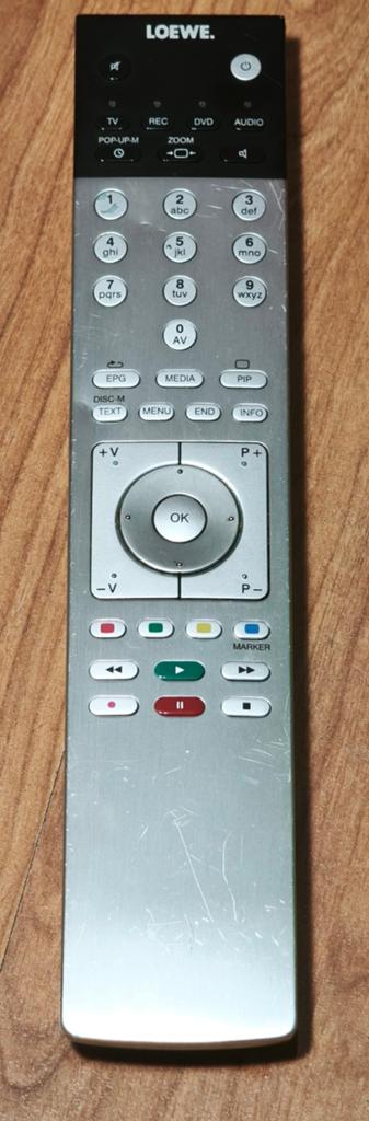 Loewe Afstandsbediening - Gebruikt, Audio, Tv en Foto, Afstandsbedieningen, Ophalen, Gebruikt, Origineel, Tv