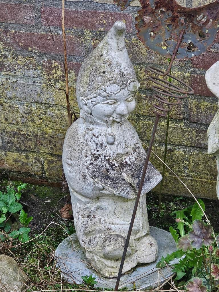 Tuinbeeldjes, Ophalen