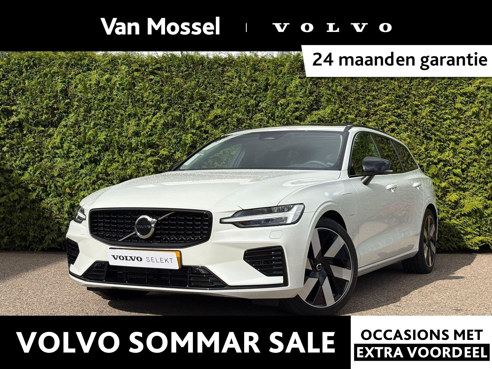 Volvo V60 T8 Plug-in hybrid AWD Ultra Dark | Trekhaak | Pano