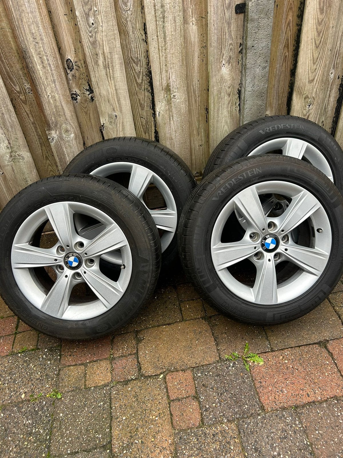 BMW 16 inch velgen + banden, Ophalen