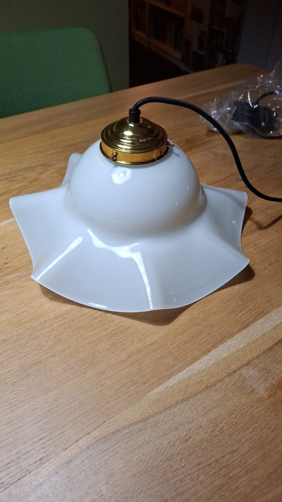 Lamp van melkglas, Huis en Inrichting, Ophalen, Nieuw, Glas, Nostalgisch en landelijk, klassiek