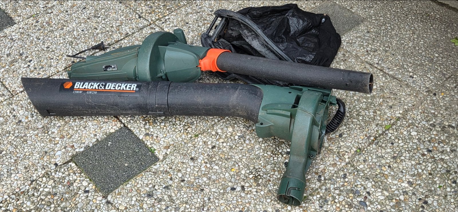 Black & Decker Bladblazer en Zuiger CW250 met Opvangzak, Ophalen, Gebruikt, Handgedragen, Met opvangzak
