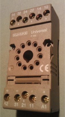 Relaisvoet Kuhnke Universal Z345., Ophalen of Verzenden, Nieuw