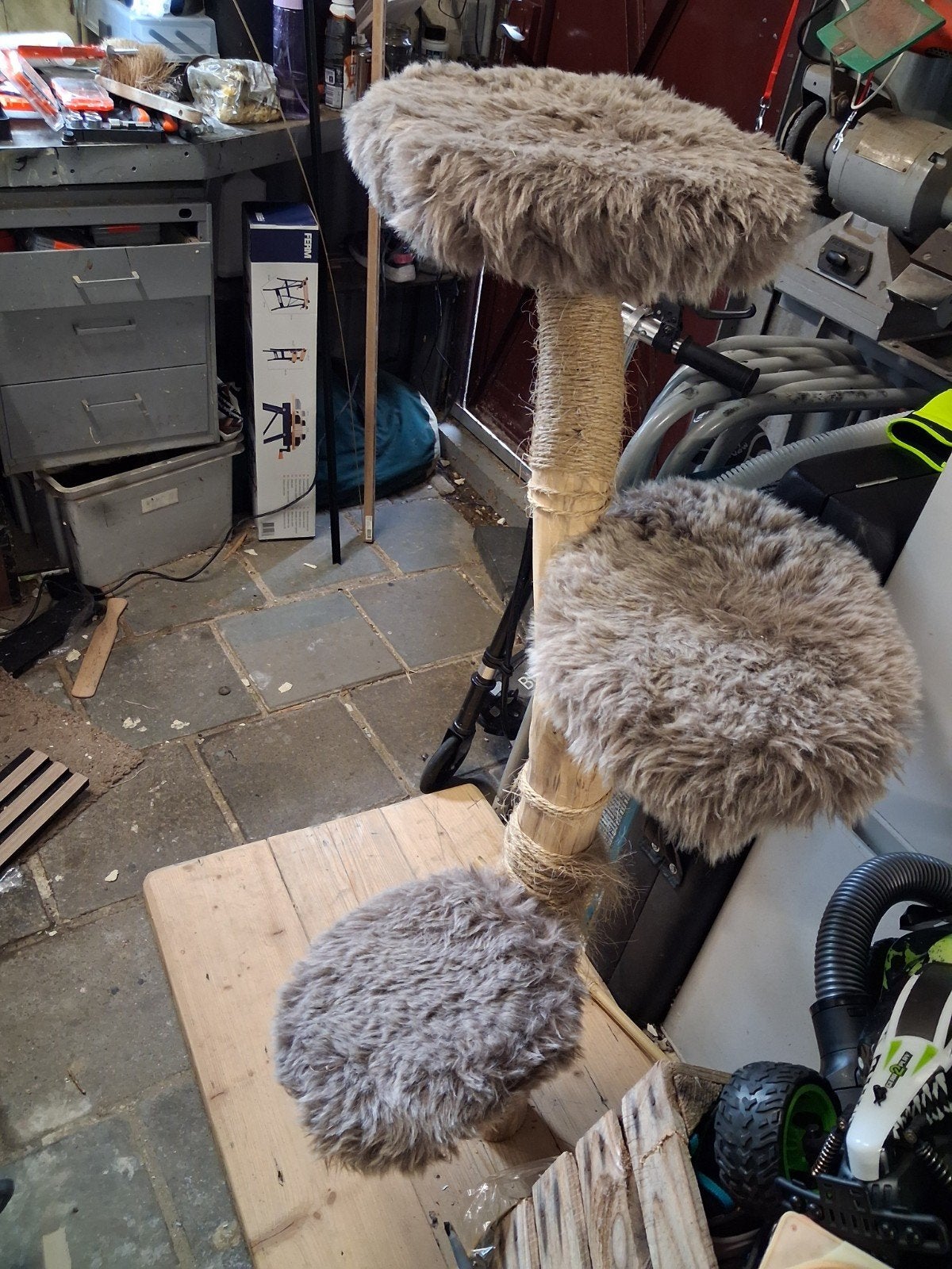 krabpaal boomstam houtlook, Dieren en Toebehoren, Ophalen, Gebruikt